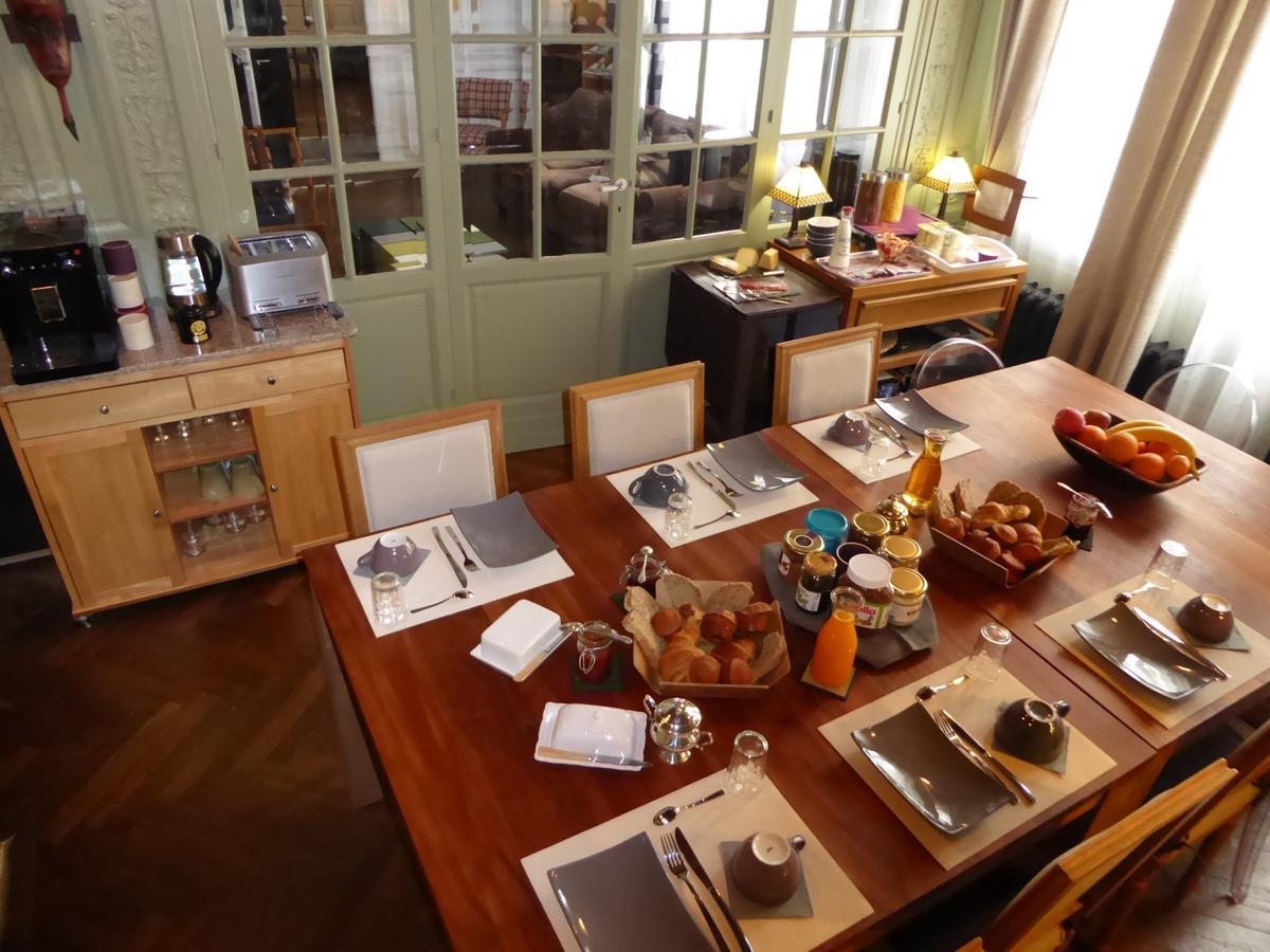 B&B A La Maison Blanche 费康 外观 照片